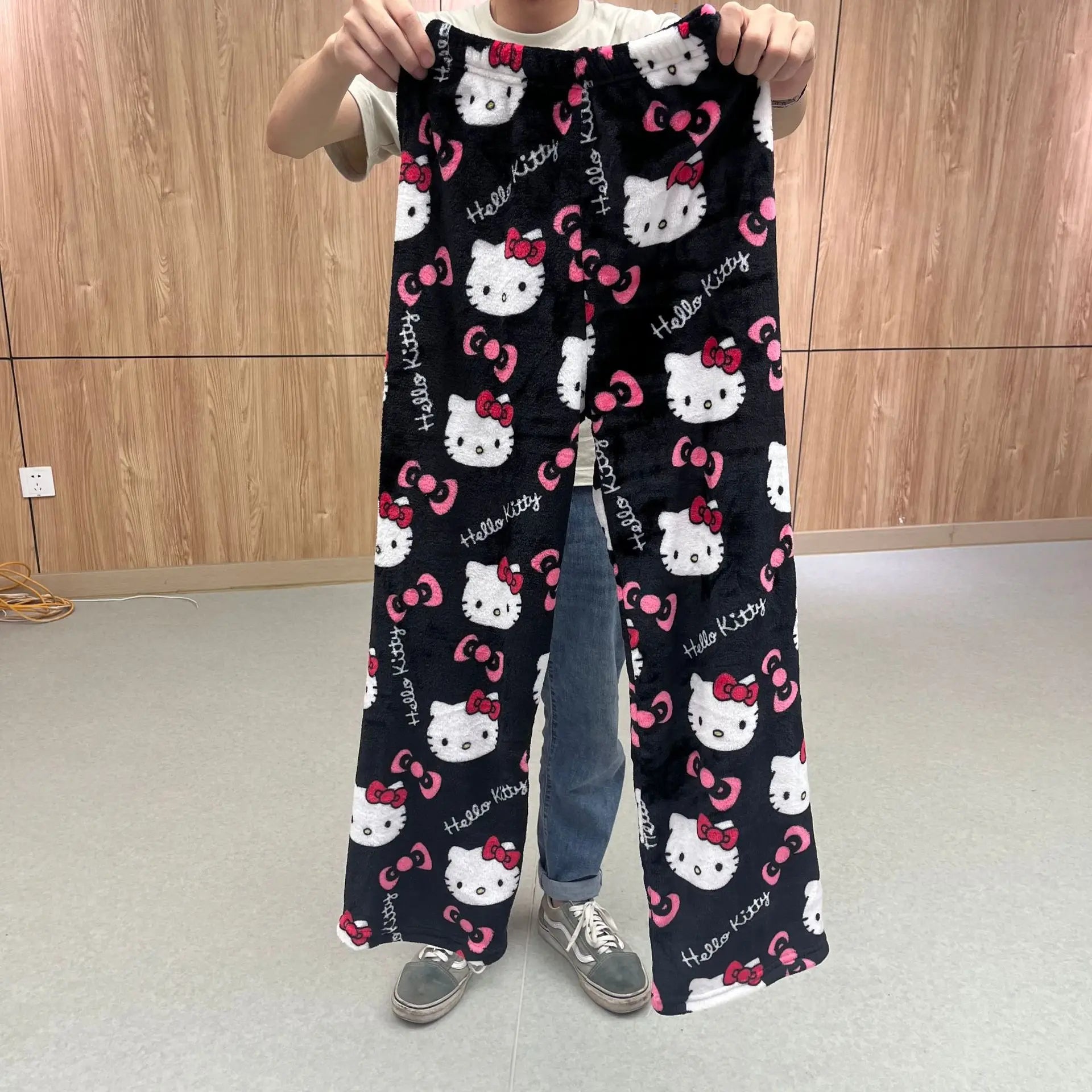 2024  Hello Kitty Pajamas Halloween Flannel Fashion Trouserswomen Kawaii Woolen Anime Cartoon Casual Home Pants Autumn